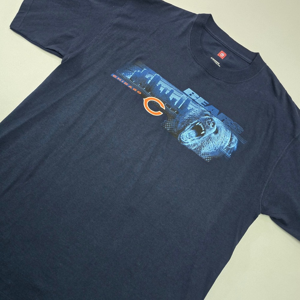 NFL Chicago Bears T-Shirt Mens Large Navy Blue Graphic Skyline VF Imagewear L